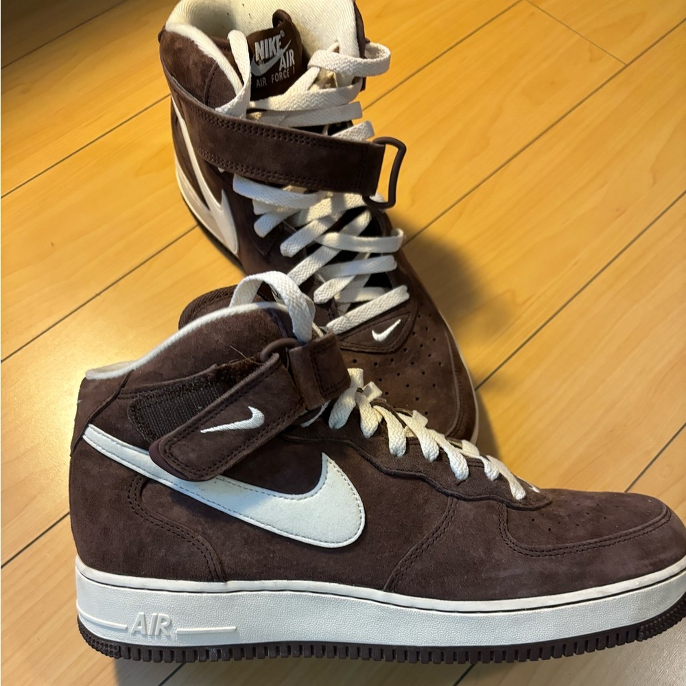Nike shoes